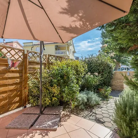 Lovorka Appartement *