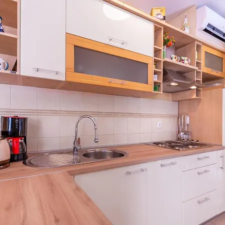 Lovorka Apartment Baska (Krk)