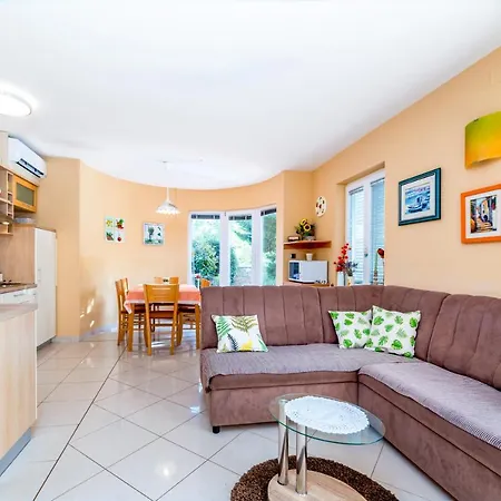 Appartement Lovorka Baška