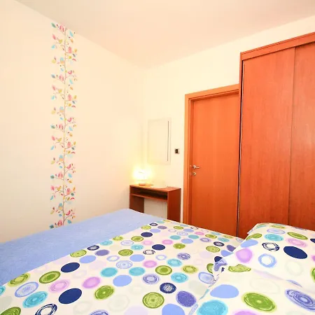 Apartament Lovorka Baška