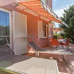Lovorka * Baska (Krk)
