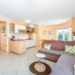 Apartman Lovorka *