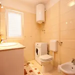 Lovorka Apartman Baska (Krk)